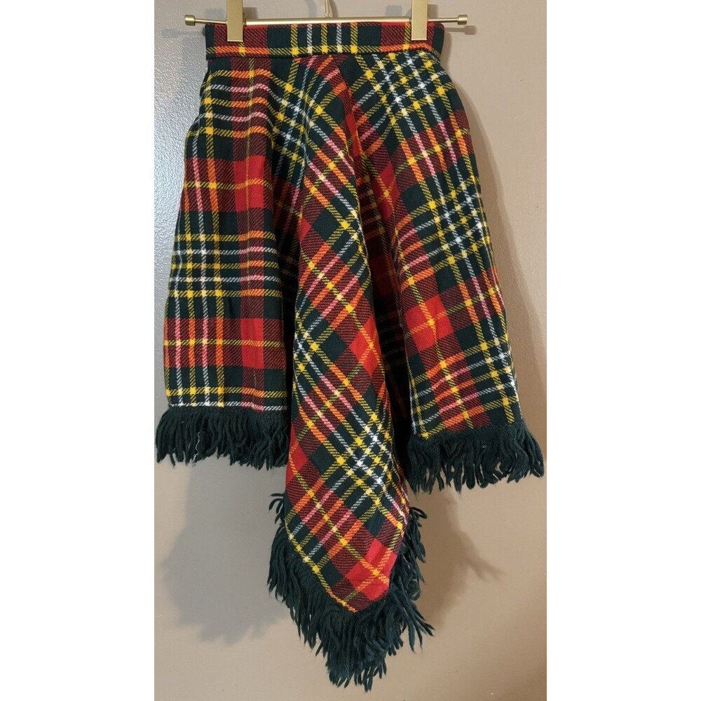 Vintage Bobbie Brooks Wool Red Plaid Poncho Cape Yarn Trim Tartan Made In USA